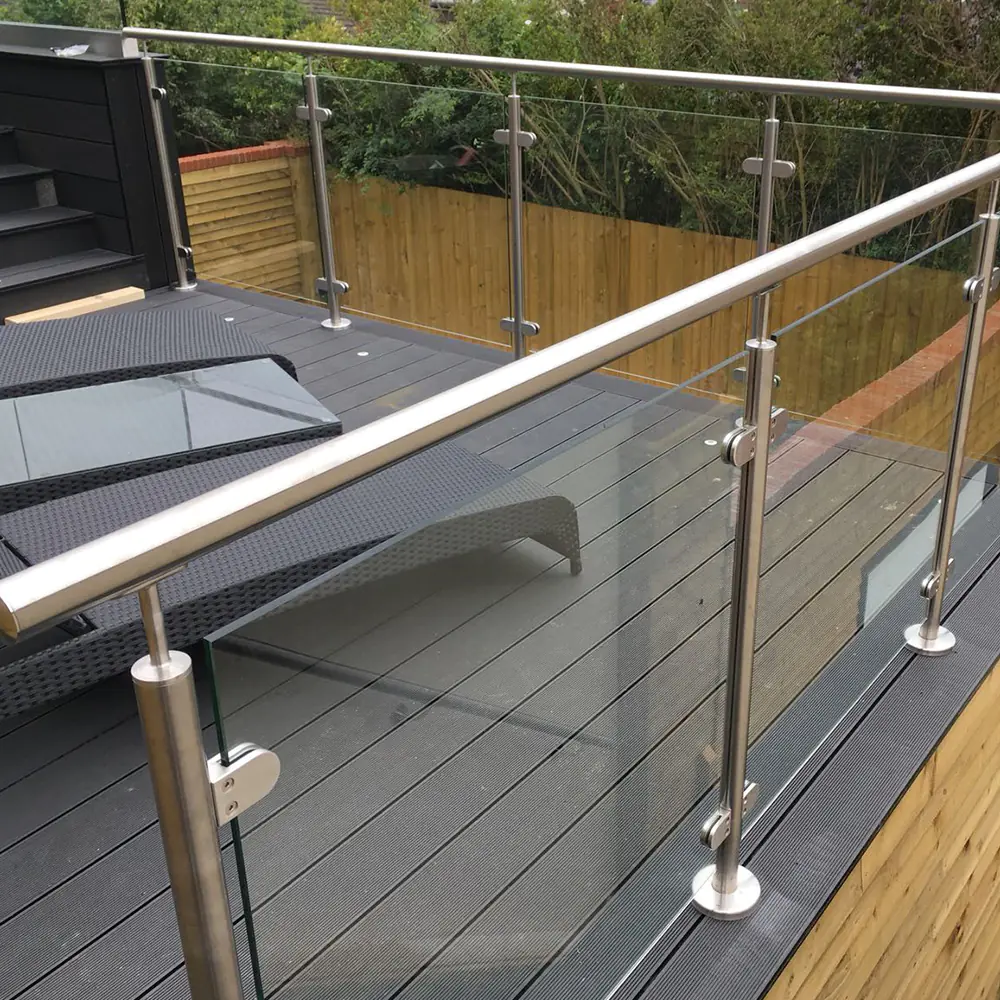 Balustrade + Decking